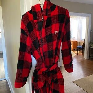 Victoria’s Secret Pink Robe